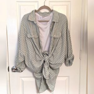 AE Oversized Button-up